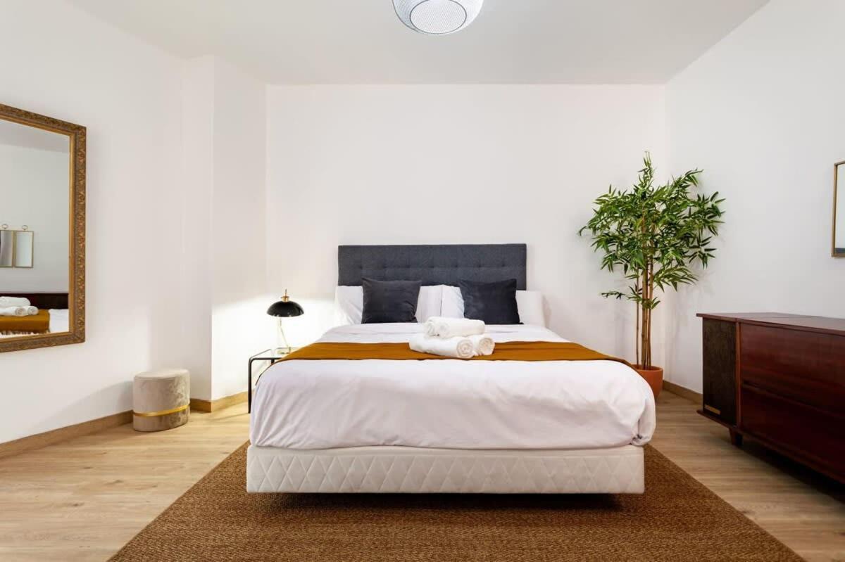 Exclusive Huge 4 Double Bedroom City Center Barselona Dış mekan fotoğraf