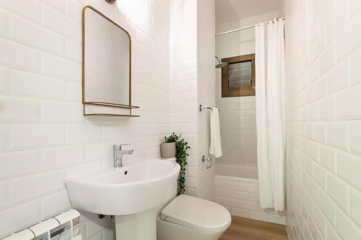 Exclusive Huge 4 Double Bedroom City Center Barselona Dış mekan fotoğraf